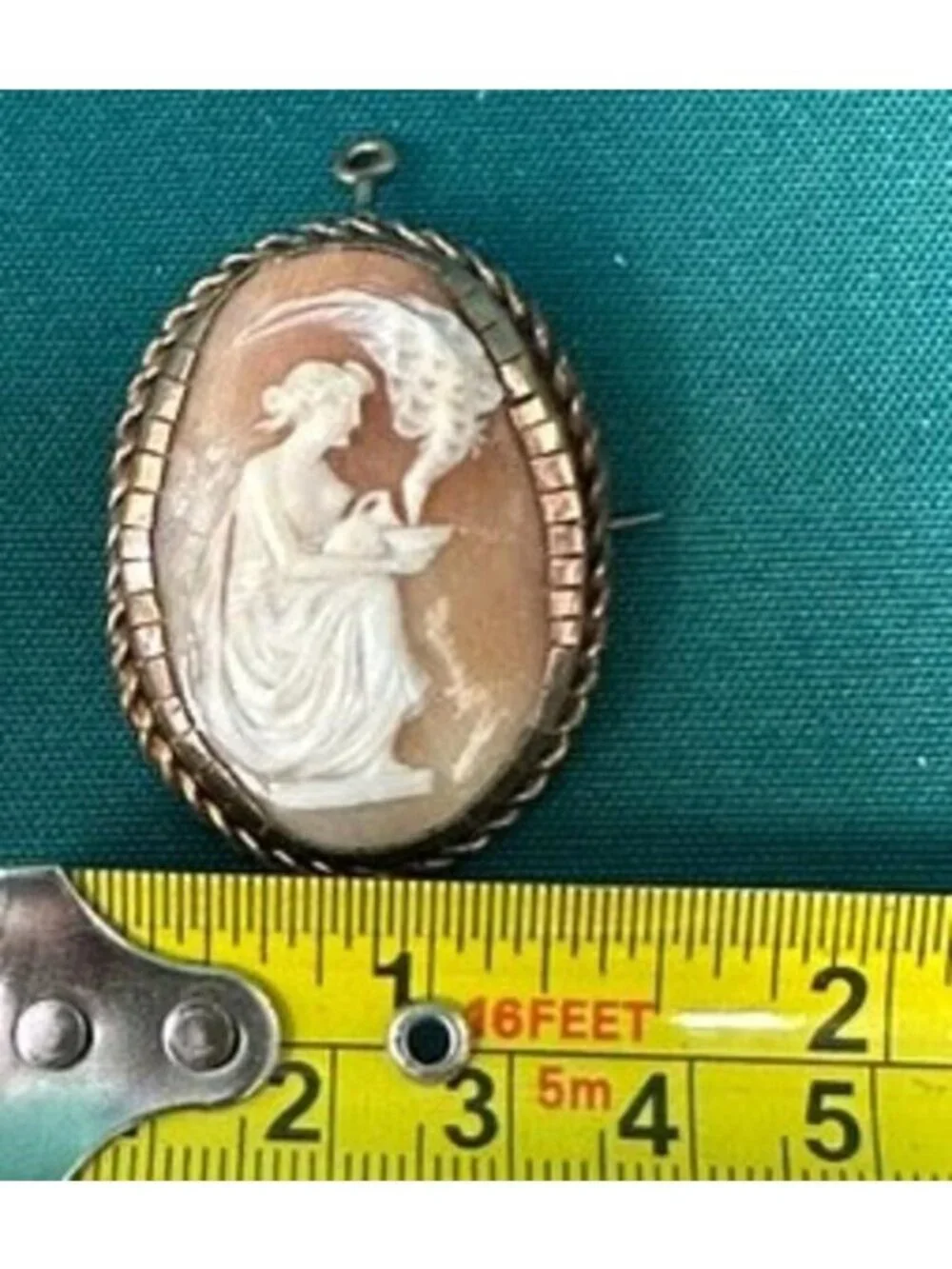 Antique Hand-Carved Shell Cameo Depicting Hebe Feeding Zeus Eagle 10K Gold Frame